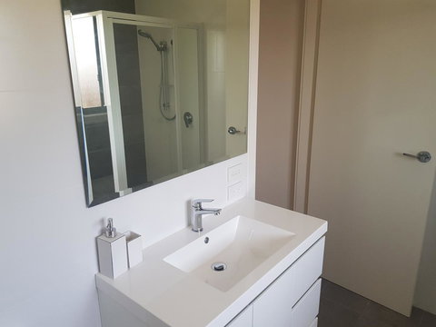 Golden Hill Cottage - Sydney Resort 3