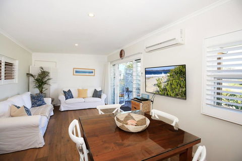 Jervis Bay Beach Shack I Pet Friendly - Sydney 4u 0