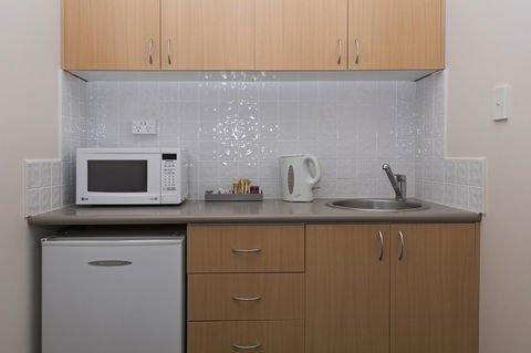 Leisure Inn Spires - Sydney 4u 5