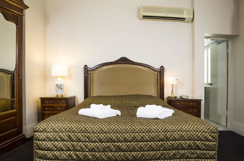 Royal Exhibition Hotel - Sydney 4u 30