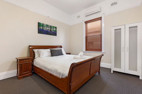 Drummoyne 3 Bedroom Home (62ALE) - Sydney 4u 5