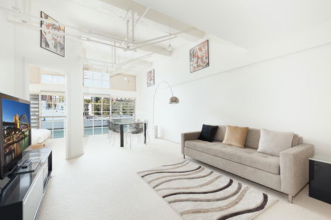 Waterfront Apartment On Sydney Harbour - Sydney 4u 6