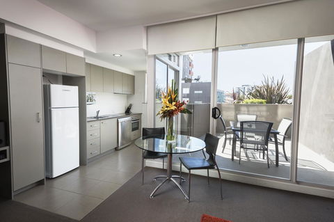 Honeysuckle Executive Apartments - Sydney 4u 6