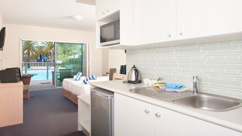 Pacific Blue, Salamander Bay - Sydney 4u 40
