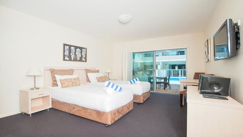 Pacific Blue, Salamander Bay - Sydney 4u 7