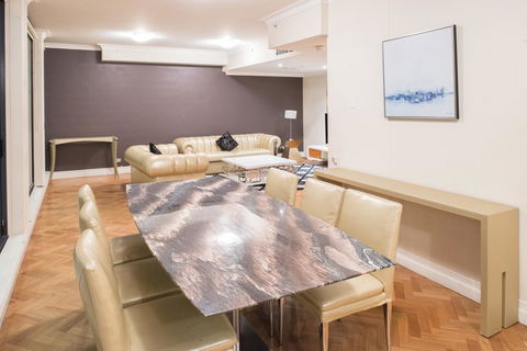 Seasons Harbour Plaza - Sydney 4u 9