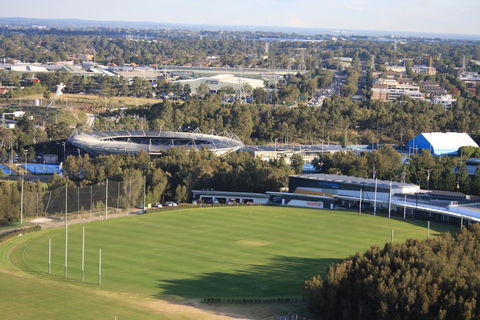 Stunning Views Sydney Olympic Park - Sydney 4u 28