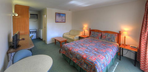 Cooma Motor Lodge Motel - Sydney 4u 2