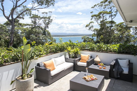 Bannisters By The Sea Mollymook - Accommodation Sydney 11