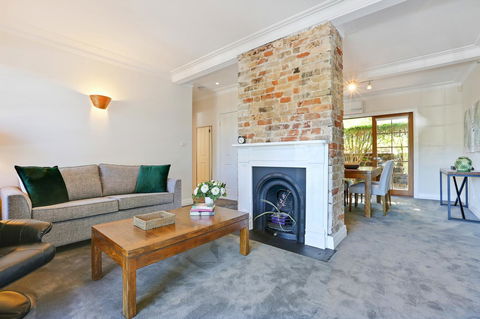Bellevue Accommodation - Sydney 4u 11