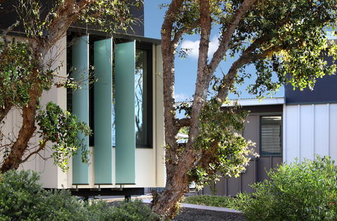 Elements Of Byron - Sydney 4u 41