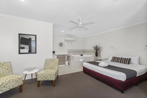 Coastal Bay Motel - Accommodation Sydney 13