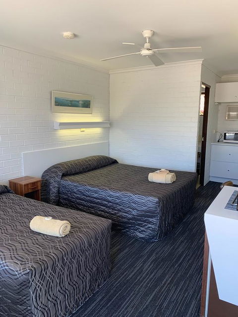 Coastal Bay Motel - Accommodation Sydney 33