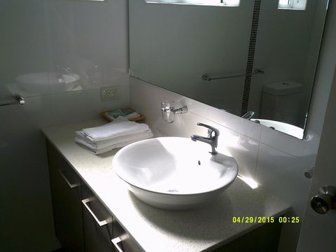 Pelican H2O One & Two Bedroom Apartments - Sydney 4u 32