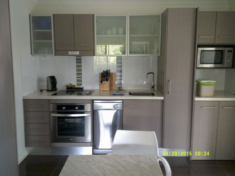 Pelican H2O One & Two Bedroom Apartments - Sydney 4u 16