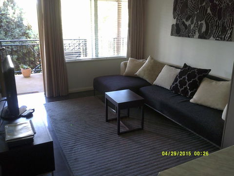 Pelican H2O One & Two Bedroom Apartments - Sydney 4u 35