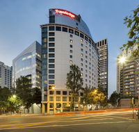 Travelodge Hotel Sydney - Sydney 4u