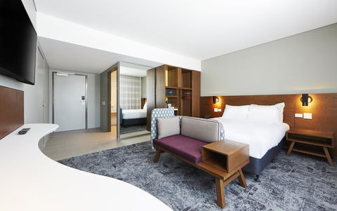 Holiday Inn Express Newcastle, An IHG Hotel - Sydney 4u 11