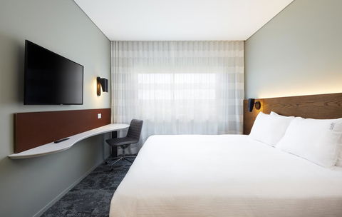 Holiday Inn Express Newcastle, An IHG Hotel - Sydney 4u 16