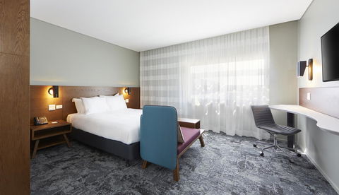 Holiday Inn Express Newcastle, An IHG Hotel - Sydney 4u 10