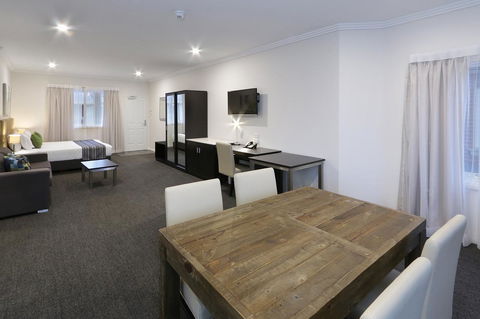 Best Western Plus Bolton On The Park - Sydney 4u 9