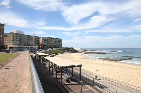 Arena Luxury Beachfront Apartment - Sydney 4u 32
