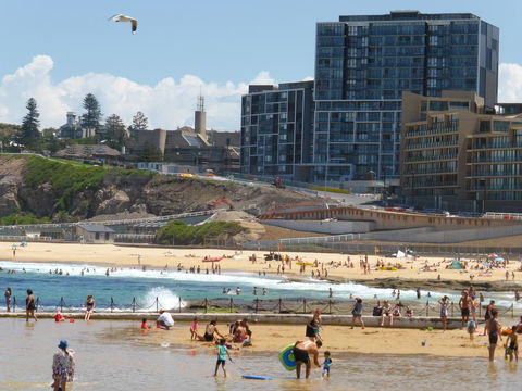 Arena Luxury Beachfront Apartment - Sydney 4u 10