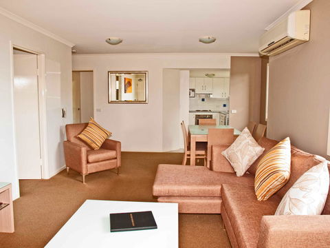 South Pacific Apartments - Sydney 4u 14