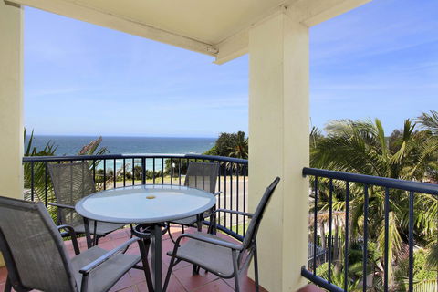 South Pacific Apartments - Sydney 4u 7