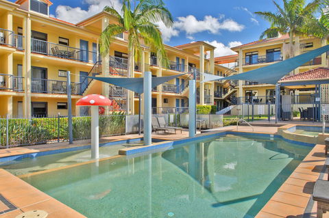 South Pacific Apartments - Sydney 4u 0