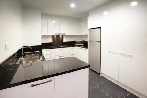 Crown On Darby Newcastle - Sydney 4u 27