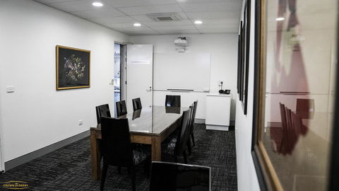 Crown On Darby Newcastle - Sydney 4u 9