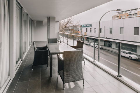 Newcastle Central Plaza Apartment Hotel Official - Sydney 4u 25