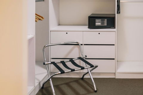 Newcastle Central Plaza Apartment Hotel Official - Sydney 4u 19