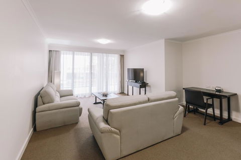 Newcastle Central Plaza Apartment Hotel Official - Sydney 4u 21