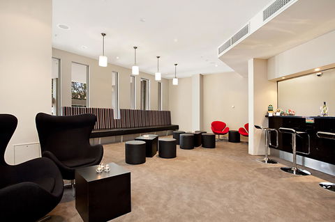 Newcastle Central Plaza Apartment Hotel Official - Sydney 4u 5