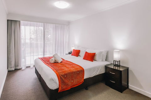 Newcastle Central Plaza Apartment Hotel Official - Sydney 4u 1