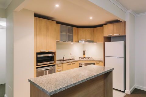Newcastle Central Plaza Apartment Hotel Official - Sydney 4u 3