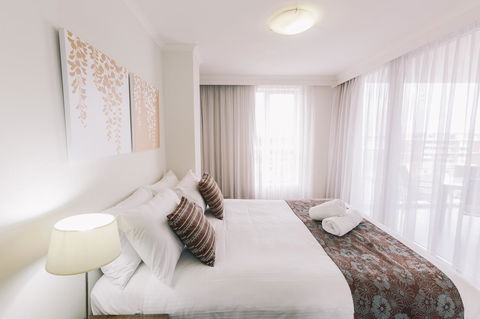 Newcastle Central Plaza Apartment Hotel Official - Sydney 4u 4
