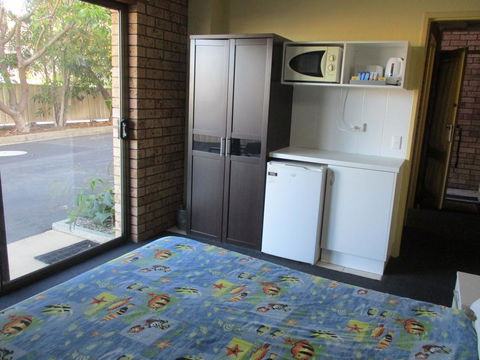 South Seas Motel - Sydney 4u 18