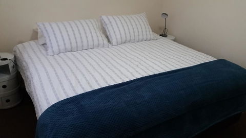 Twin Palms Holiday House At Lighthouse - Accommodation Sydney 7