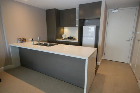 Olympic Park Sunshine 2 Bedrooms Apts With Private Parking - Sydney 4u 9