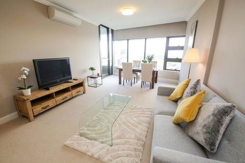 Olympic Park Sunshine 2 Bedrooms Apts With Private Parking - Sydney 4u 13