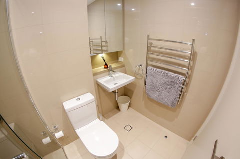 Olympic Park Sunshine 2 Bedrooms Apts With Private Parking - Sydney 4u 17
