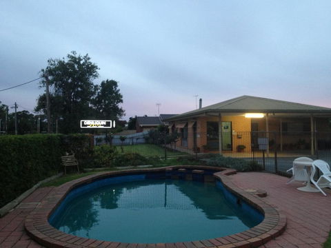 Deniliquin Motel - Sydney 4u 25