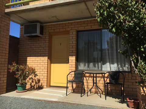 Deniliquin Motel - Sydney 4u 1