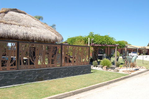Federation Motel Resort - Corowa - Sydney 4u 7