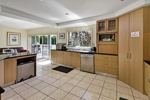 Bundanoon Lodge - Sydney 4u 28
