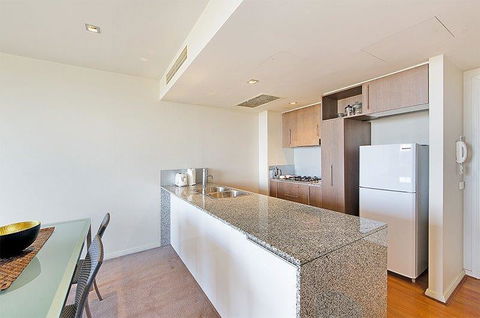 Wyndel Apartments North Sydney - Harbour Watch - Sydney 4u 7