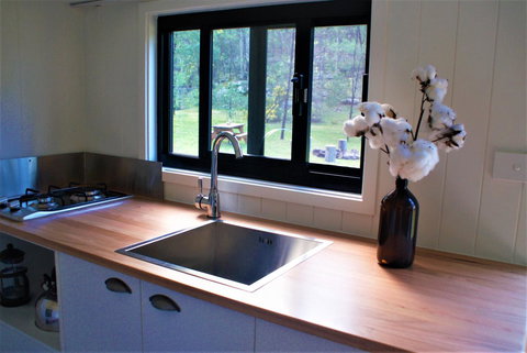 Christopher Tiny House - Sydney Resort 8